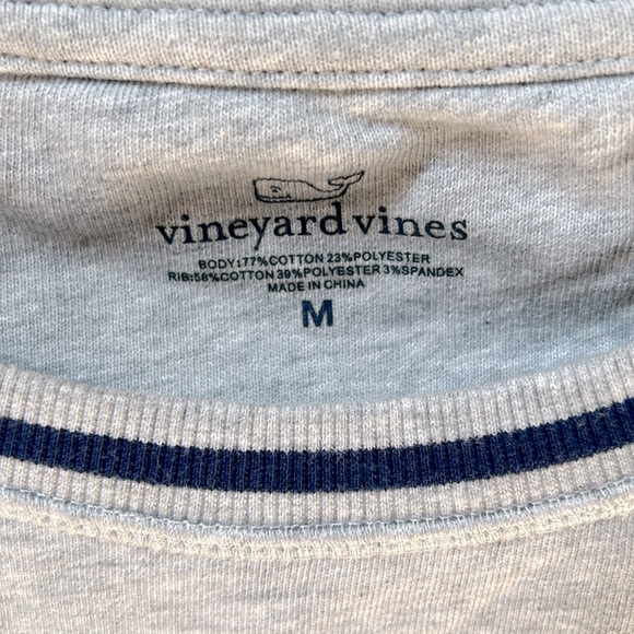VINEYARD VINES Varsity Sweatshirt - Picture 6 of 6